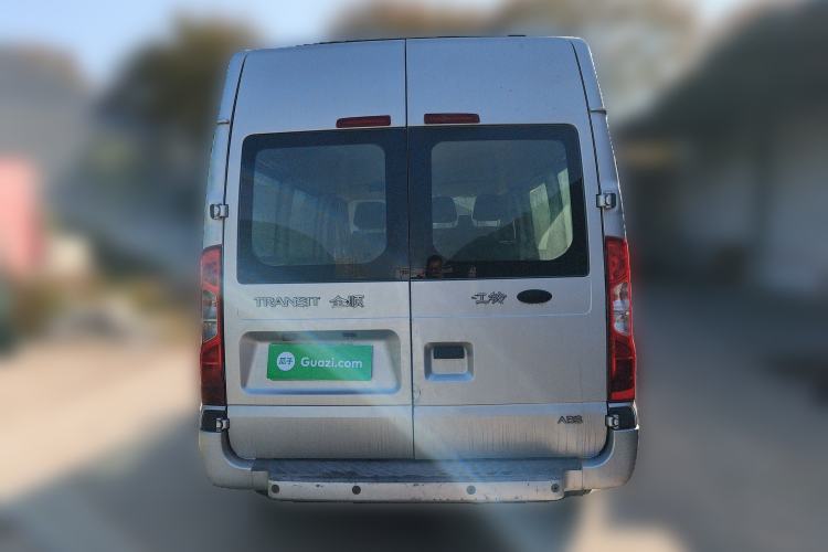 Used Ford Transit Custom 2009 2.4T Diesel Standard Version Short Wheelbase Mid-Roof China Stage III