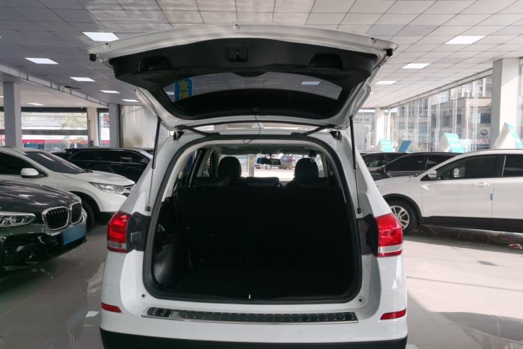 Used Haval H6 2021 Sport Edition 1.5T Automatic Elite Smart Connectivity Model with Hexagonal Grille
