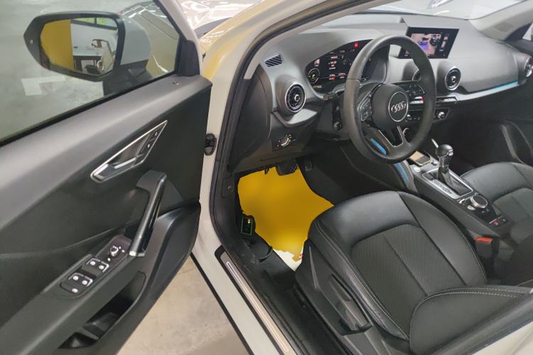 Used Audi Q2L e-tron 2019 Q2L e-tron Pure Electric Smart Enjoyment Model Driver Seat