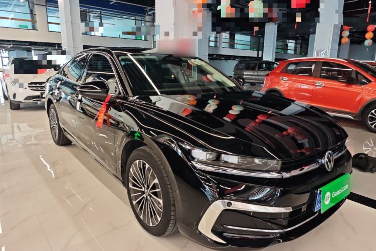 Used Volkswagen Magotan 2024 380TSI DSG Prestige Edition DaMai Package
