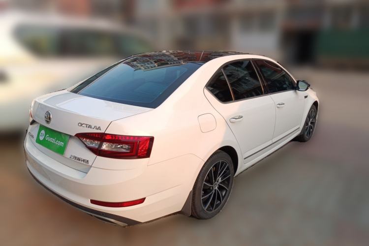 Used Skoda Octavia 2018 TSI280 DSG Luxury Edition
