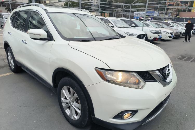 Used Nissan X-Trail 2014 2.5L CVT Leading Edition 4WD