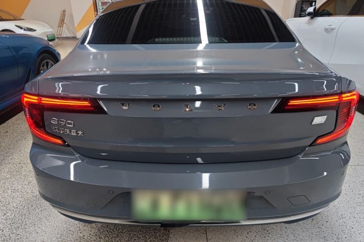 Used Volvo S90 New Energy 2022 T8 eDrive Hybrid Luxury Edition Rear