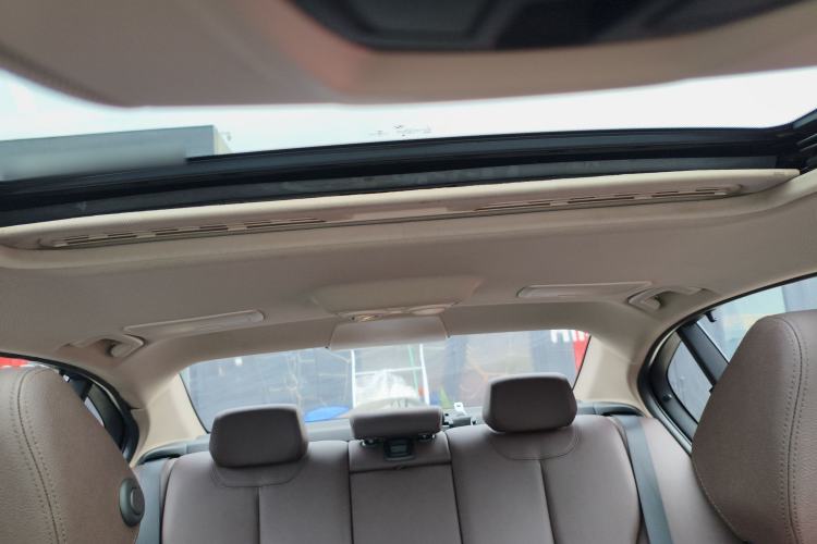 Used BMW 3 Series 2018 320Li Fashion Model
