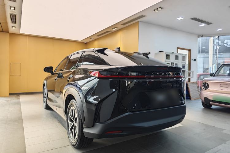 Used Lexus RZ 2023 300e Long-Range Indulgence Edition
