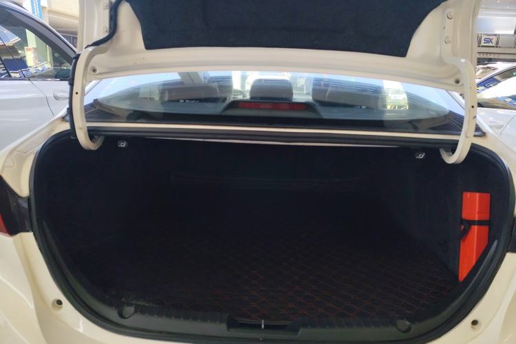 Used Mazda 3 Axela 2016 Sedan 2.0L Automatic Sport Model
