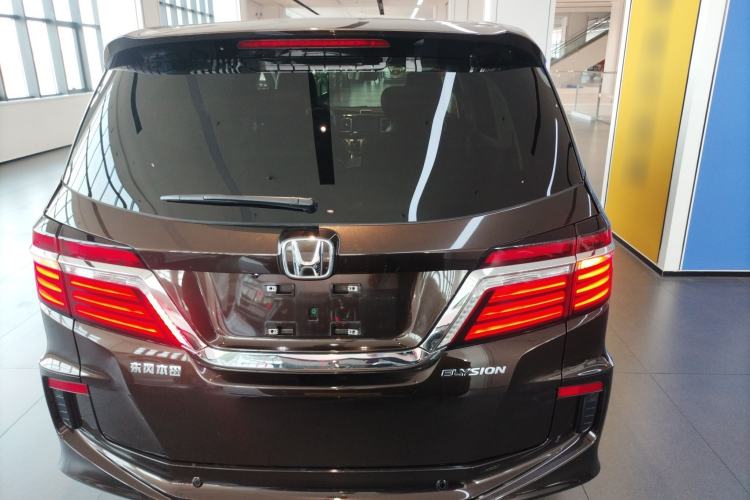 Used Honda Elysion 2016 2.4L Comfort Edition
