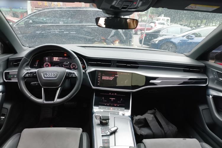 Used Audi A6L 2019 40 TFSI Luxury Dynamic Model
