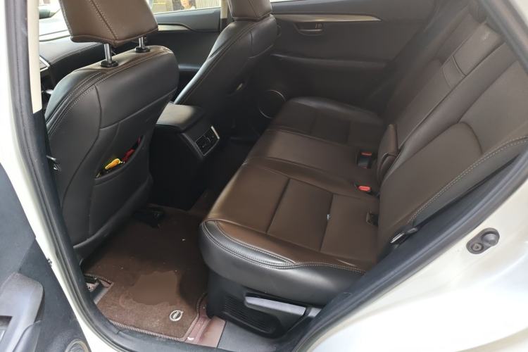 Used Lexus NX 2015 200 Front-Wheel Drive X-Trail SE Edition
