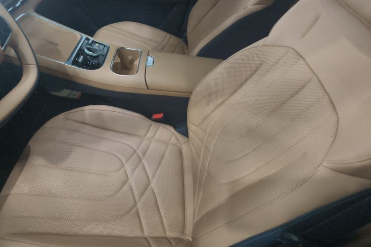 Used Geely Galaxy Galaxy Xingjian 7 EM-i 2025 120km Launch+ Version