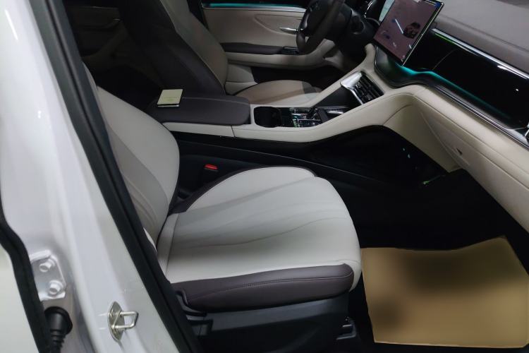 Used BYD Song PLUS New Energy 2025 DM-i Intelligent Driving 112KM Prestige Model