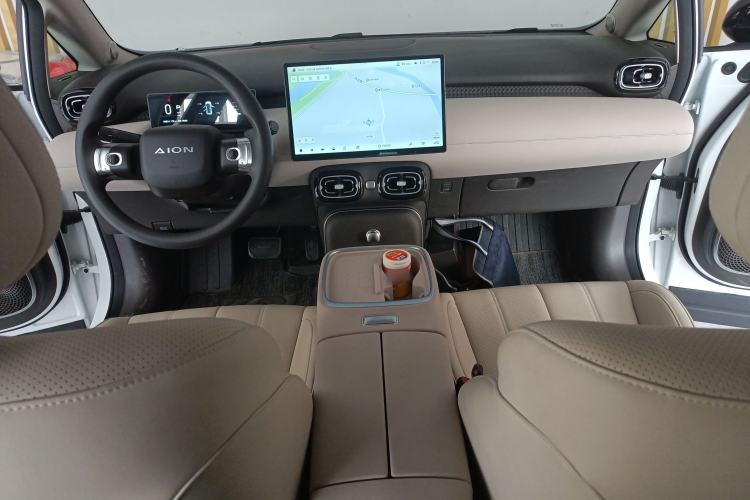 Used AION UT 2025 330 Starlight Edition Center Console