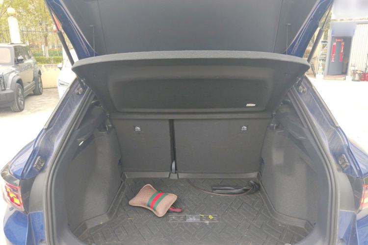 Used Volkswagen ID.4 CROZZ 2024 Pure Edition Limited Edition Trunk