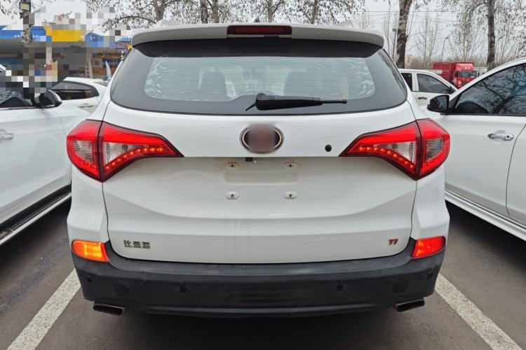 Used BYD Song 2018 1.5TI Manual Smart Connect Enjoyment Model
