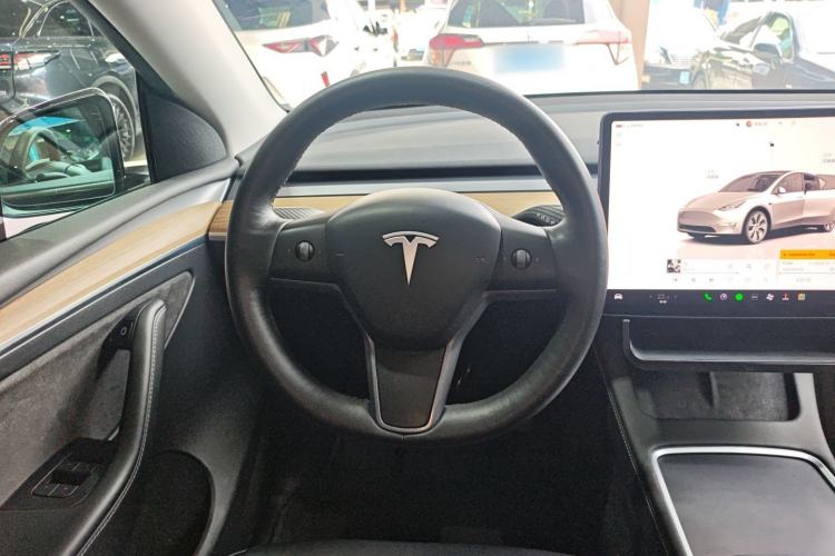 Used Tesla Model Y 2022 Rear-Wheel-Drive Version