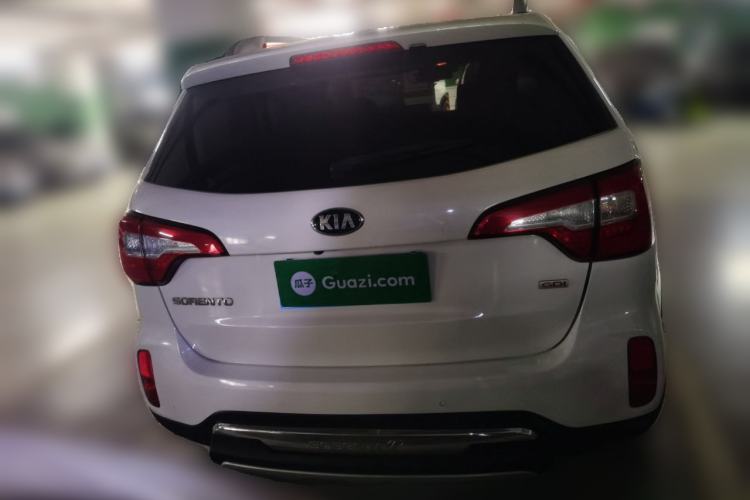 Used Kia Sorento 2013 2.4L 7-Seater Gasoline Luxury Version China IV Standard
