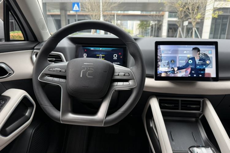 Used BYD Yuan UP 2024 401 km Active Version
