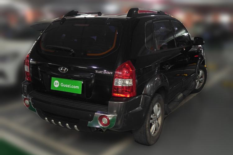 Used Hyundai Tucson 2009 2.0L Manual Two-Wheel Drive Fashion Edition