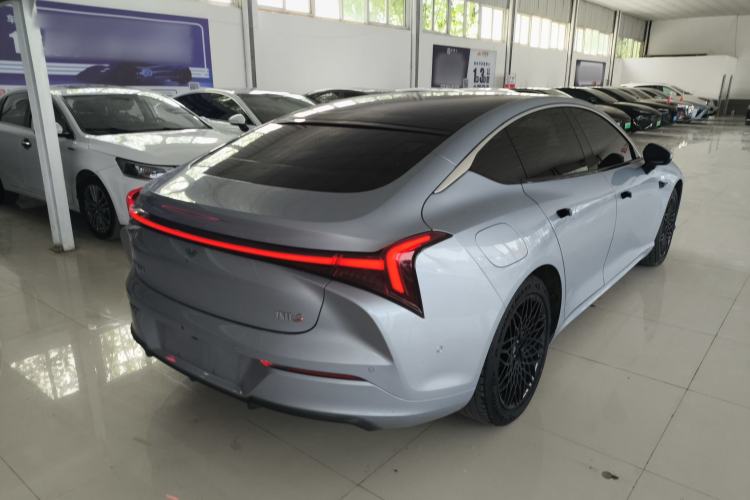 Used NETA S 2022 All-Electric 715 km Range Rear-Drive Deluxe Version Rear Right 45 Deg