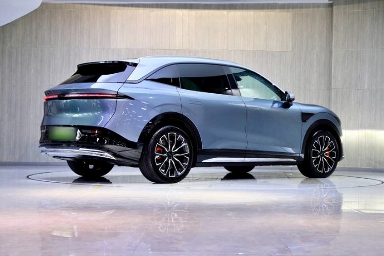 Used Zeekr 7X 2025 100 kWh Long-Range Rear-Wheel Drive with Intelligent Driving Features