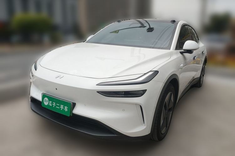 Used ONVO L60 2024 60 kWh Rear-Drive Version