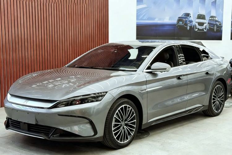 Used BYD Han 2024 EV Glory Edition 506KM Front-Wheel-Drive Premium Model