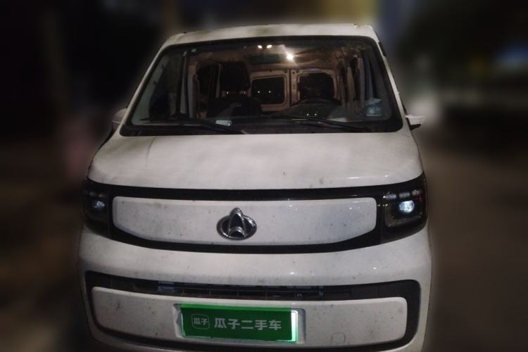 Used Chana Ruixing EM80 2025 Passenger Version Comfort Edition 6-Seater 300 km Dual-Swing Doors
