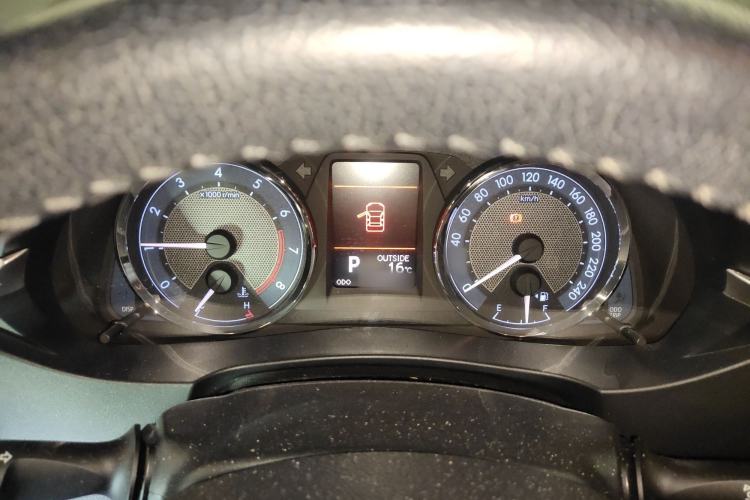 Used Toyota Corolla 2014 1.6L CVT GL-i Leather Edition