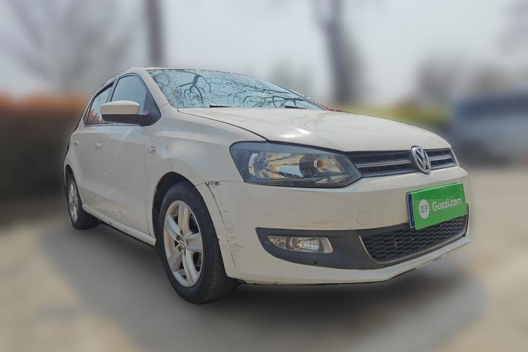 Used Volkswagen Polo 2011 1.6L Automatic ZhiShang Version Front Right 45 Deg