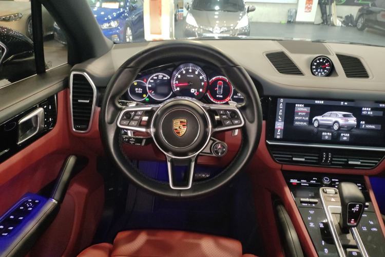Used Porsche Cayenne 2019 Cayenne 3.0T Steering Wheel