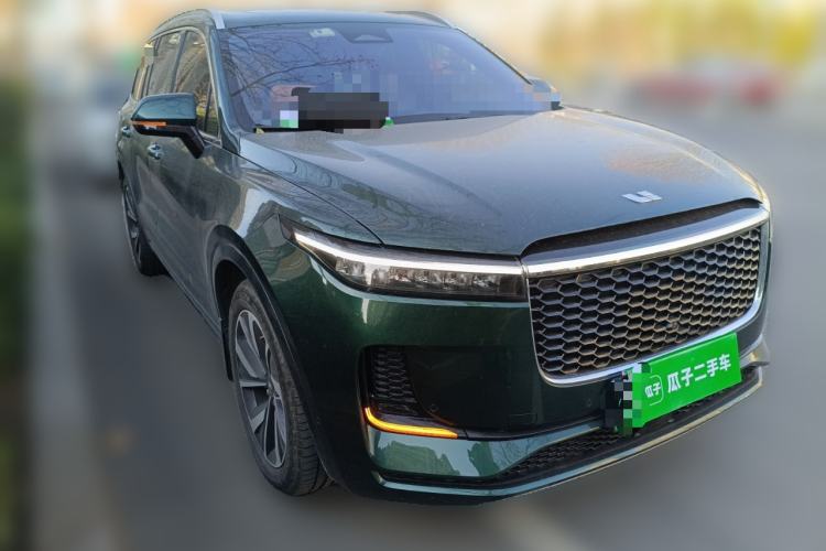 Used Li Auto ONE 2021 Extended-Range 6-Seater Version Front Right 45 Deg