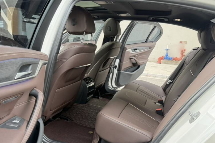 Used BMW 5 Series 2022 Restyled 530Li Leading Edition M Sport Package