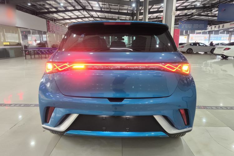 Used BYD Dolphin 2021 405 km Fashion Edition
