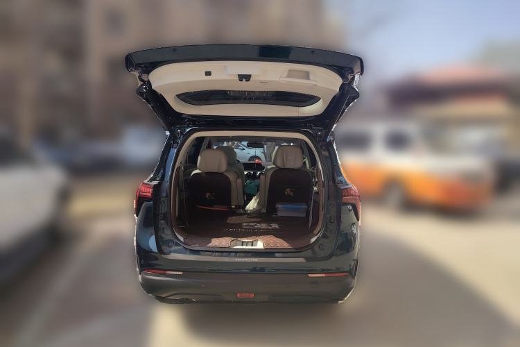 Used FORTHING Yacht 2022 1.5T DCT Chasing-the-Waves Edition Trunk