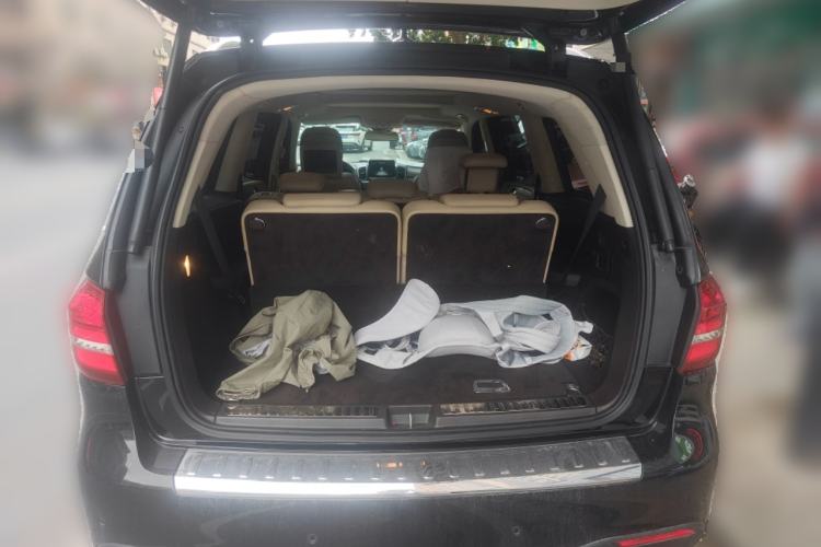 Used Mercedes-Benz GLS 2017 GLS 500 4MATIC Trunk