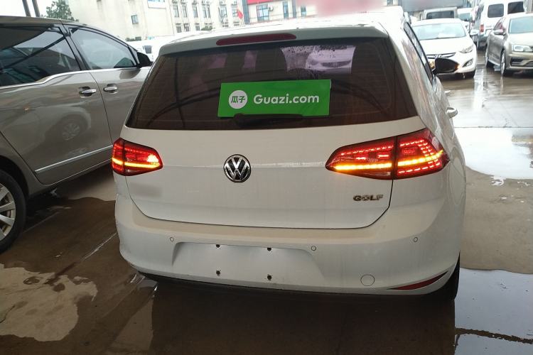 Used Volkswagen Golf 2016 1.6L Automatic Fashion Model