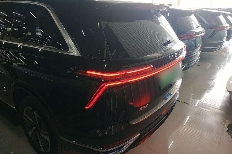 Used Wey Lanshan 2025 Four-Wheel Drive Max
