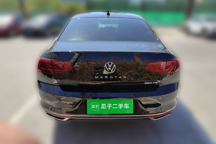 Used Volkswagen Magotan 2026 30 Million Vehicles Selected Model 380TSI DSG Luxury Edition Rear