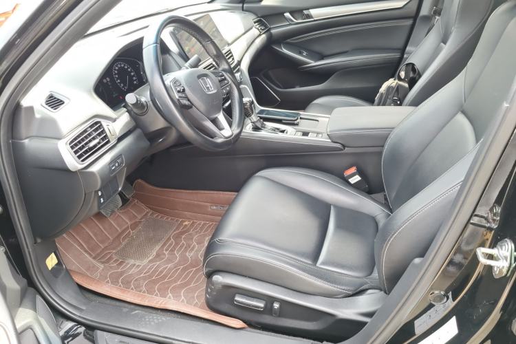 Used Honda Inspire 2022 260TURBO Elegant Edition Left Front Seat