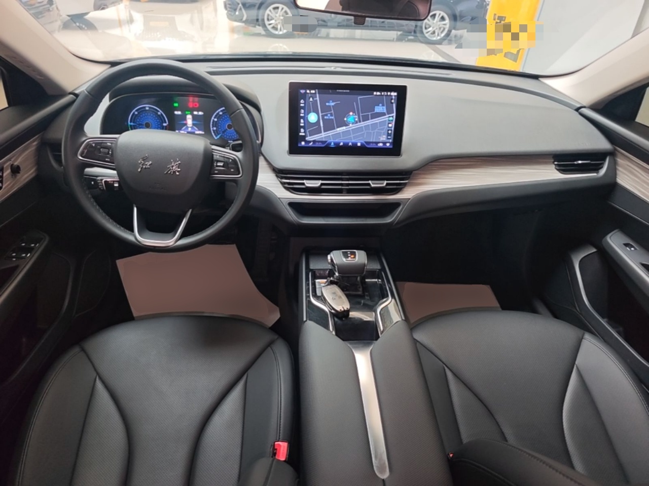 Hongqi E-QM5 2023 620km PLUS — снимка 18