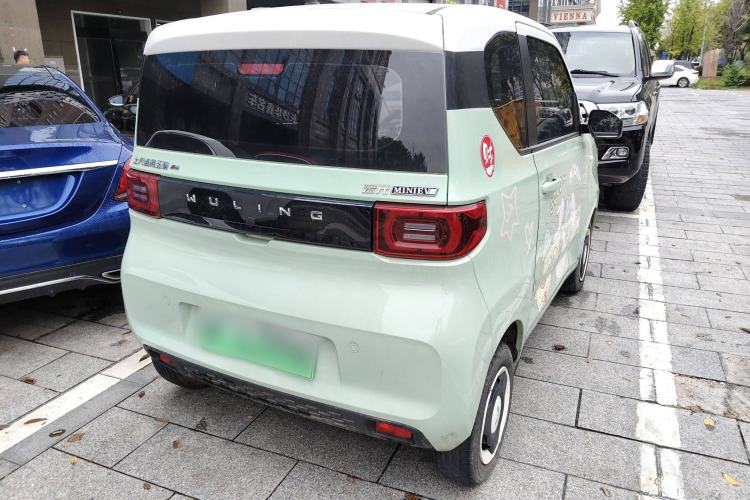 Used Wuling Hongguang MINIEV 2021 Macaron Premium Model – Lithium-NMC