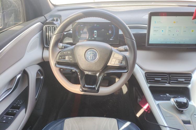 Used BYD Song Pro New Energy 2024 HONOR Edition DM-i 71KM Navigation Model