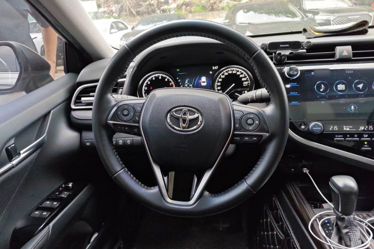 Used Toyota Camry 2019 Revised Version 2.5G Luxury Edition Steering Wheel