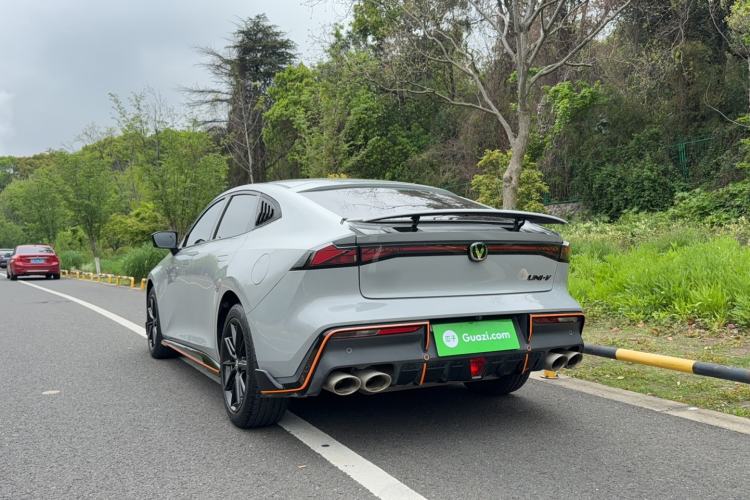 Used CHANGAN UNI-V 2022 2.0T Leading-Speed Edition Exterior 1