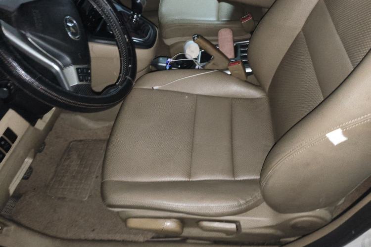 Used Haval H6 2012 1.5T Manual Two-Wheel Drive Elite Model
