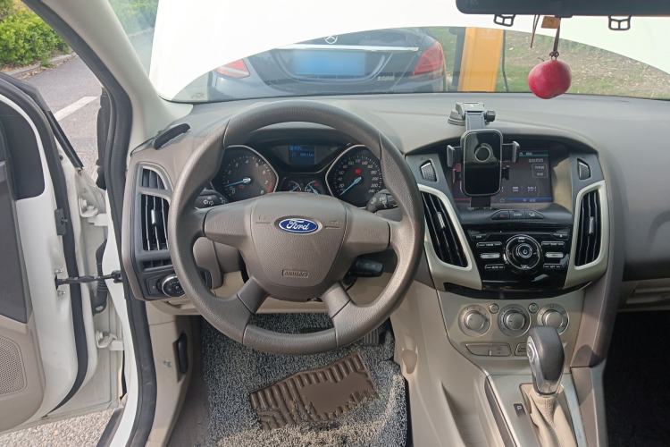 Used Ford Focus 2012 Sedan 1.6L Automatic Comfort Model