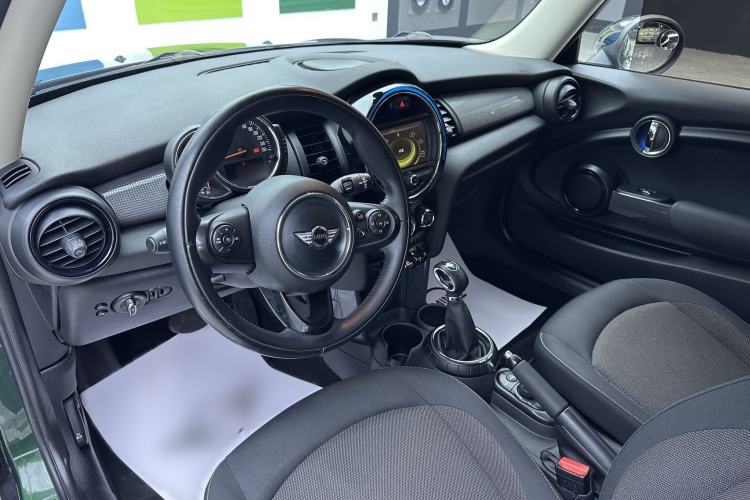 Used MINI MINI 2014 1.5T COOPER Fun