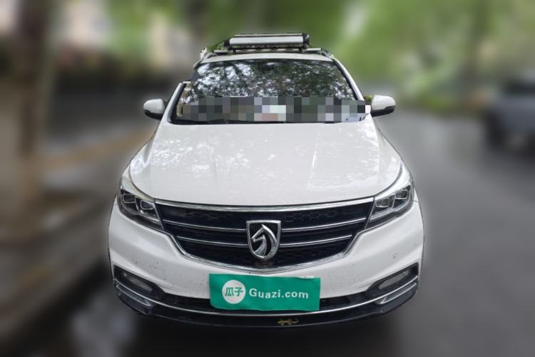 Used Baojun 730 2017 1.5T Manual Zhishang Model 7 Seats China V Emission Standard Front