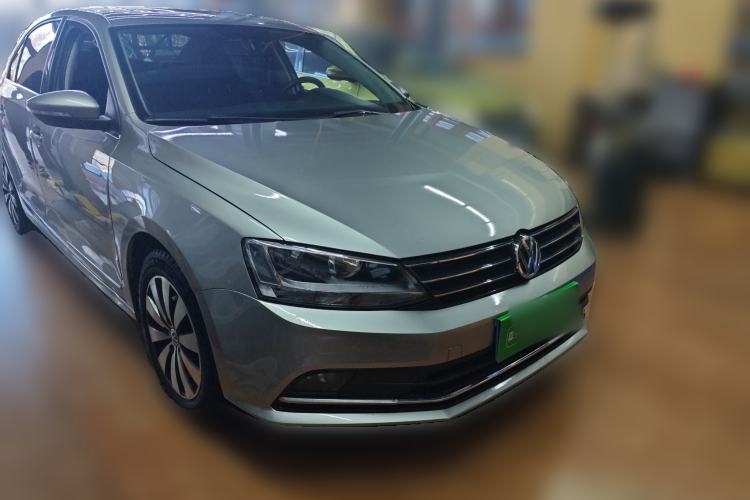 Used Volkswagen Sagitar 2017 1.6L Automatic Comfort Model Front Right 45 Deg