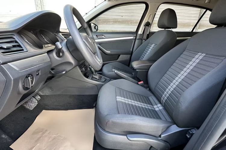 Used Volkswagen Lavida 2019 Lavida Start 1.5L Automatic Trendy Version China VI Standard
